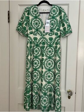 NWT Adelyn Rae Green and Cream Embroidered Dress, Size L